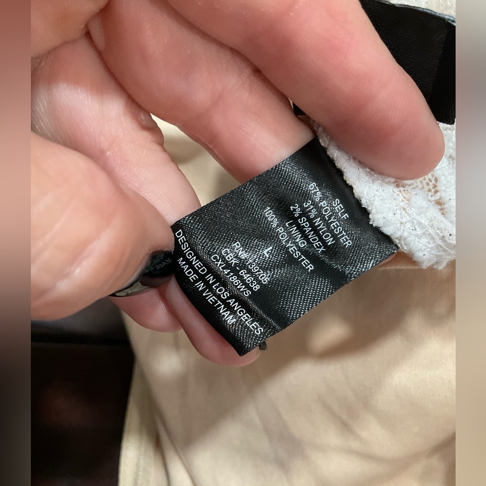 NWT WINDSOR WEDDING PROM COCKTAIL HIGH SIDE SLIT NUDE AND WHITE LACE GOWN - Picture 9 of 11